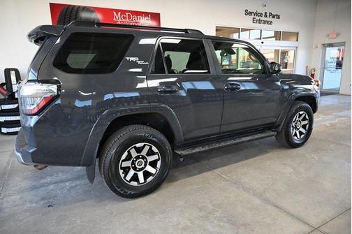 2024 Toyota 4Runner TRD Off Road
