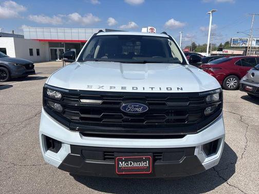 Silver Metallic 2025 Ford Expedition Max Active 4x4