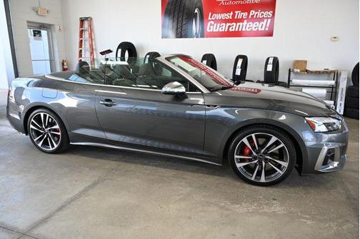 Daytona Gray Pearl Effect/Black Roof 2024 Audi S5 3.0T Premium Plus