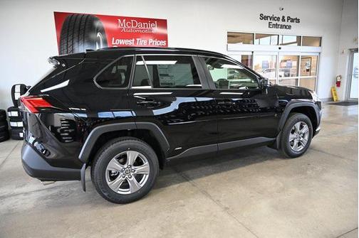 2025 Toyota RAV4 Hybrid LE