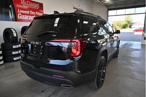 2023 GMC Acadia FWD SLT
