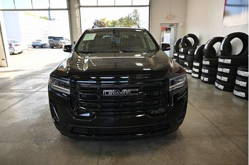 2023 GMC Acadia FWD SLT