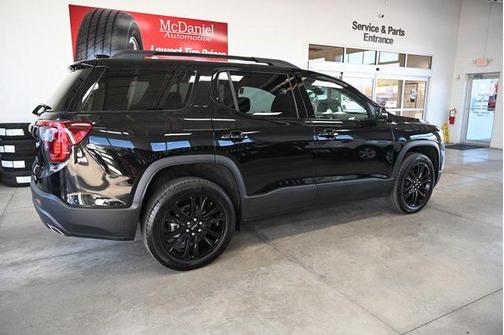 2023 GMC Acadia FWD SLT