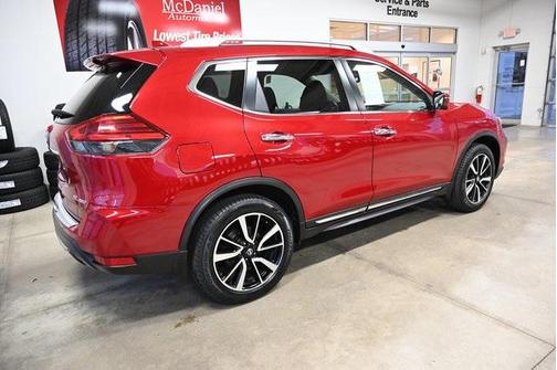 2017 Nissan Rogue SL