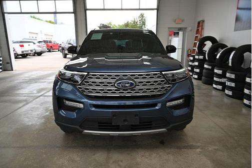 Blue Metallic 2020 Ford Explorer Limited