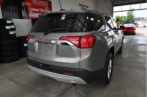 2019 GMC Acadia SLE-1