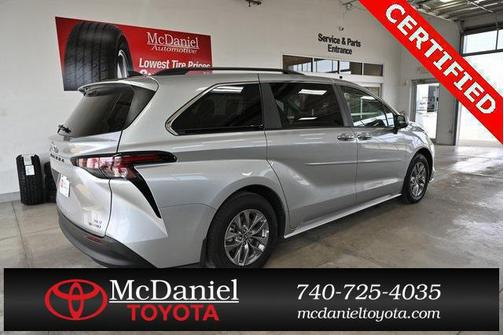 2023 Toyota Sienna XLE