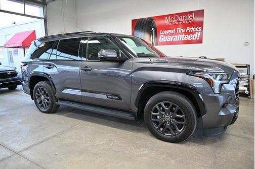 2023 Toyota Sequoia Platinum