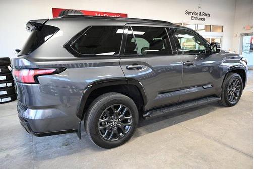 2023 Toyota Sequoia Platinum
