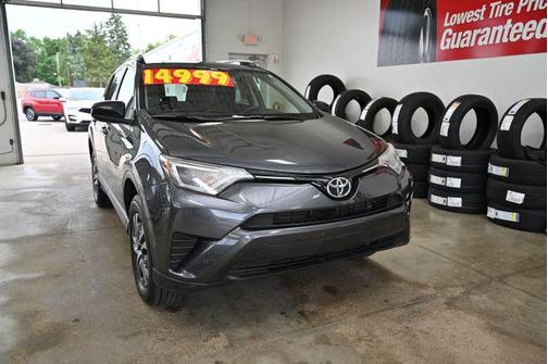 Magnetic Gray Metallic 2016 Toyota RAV4 LE