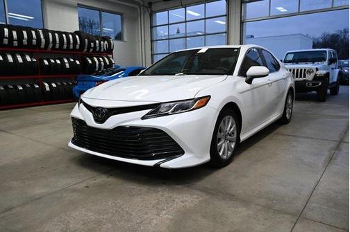 2020 Toyota Camry LE