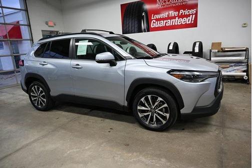 2023 Toyota Corolla Cross XLE
