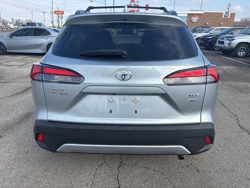 2023 Toyota Corolla Cross XLE