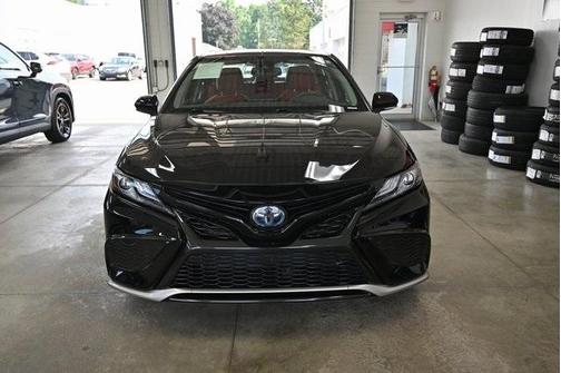 2023 Toyota Camry Hybrid XSE