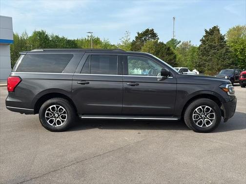 2023 Ford Expedition Max XLT