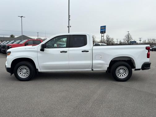 Summit White 2023 Chevrolet Silverado 1500 WT