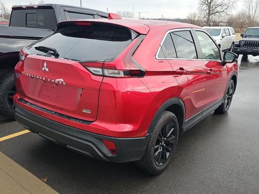 2023 Mitsubishi Eclipse Cross LE