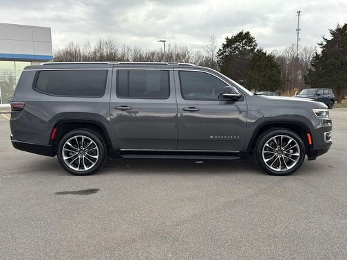 2023 Jeep Wagoneer L Series II 4x4