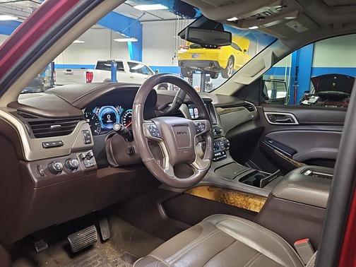 2017 GMC Yukon XL Denali