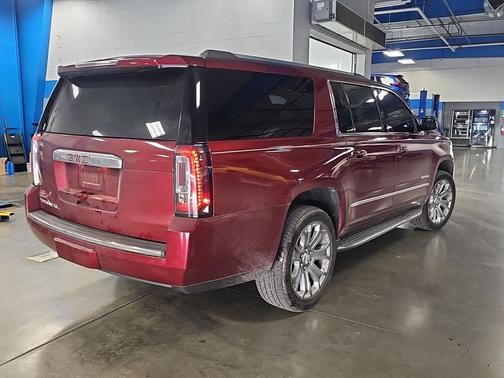 2017 GMC Yukon XL Denali