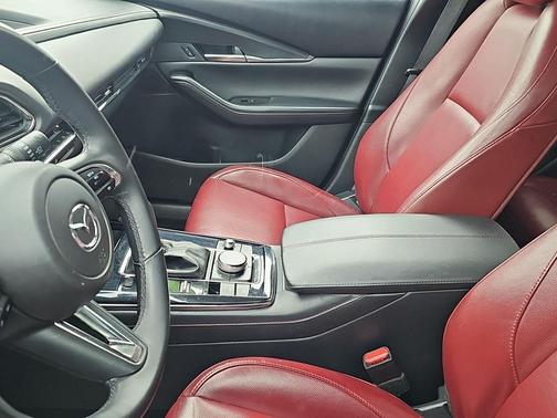 2025 Mazda CX-30 2.5 S Carbon Edition