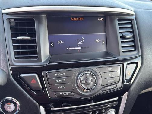2019 Nissan Pathfinder SV