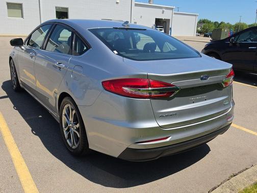 Iconic Silver 2020 Ford Fusion SEL