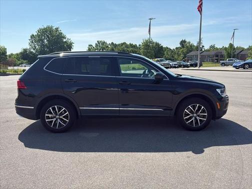 2020 Volkswagen Tiguan 2.0T SE 4MOTION