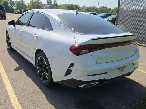 Glacial White Pearl 2023 Kia K5 GT-Line