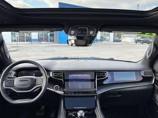 2022 Jeep Wagoneer Series II 4x4