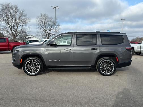 2022 Jeep Wagoneer Series II 4x4