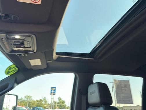 2022 Chevrolet Silverado 3500 High Country