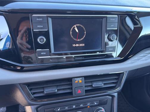 2022 Volkswagen Taos 1.5T S