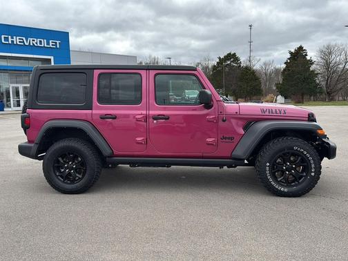 2022 Jeep Wrangler Willys