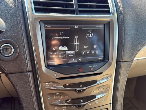 2012 Lincoln MKX Base
