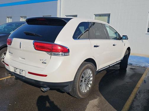 2012 Lincoln MKX Base