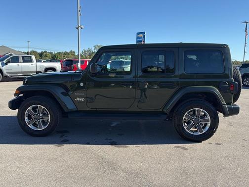 2022 Jeep Wrangler Unlimited Sahara