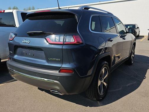 Blue Shade Pearlcoat 2019 Jeep Cherokee Limited
