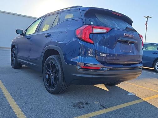 2022 GMC Terrain SLT