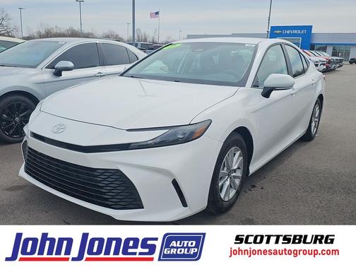 2025 Toyota Camry SEDAN