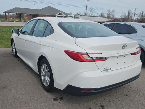 2025 Toyota Camry SEDAN