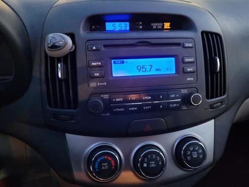 2010 Hyundai ELANTRA Blue