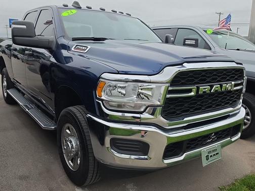 Patriot Blue Pearlcoat 2024 RAM 2500 Tradesman Crew Cab 4x4 6'4' Box