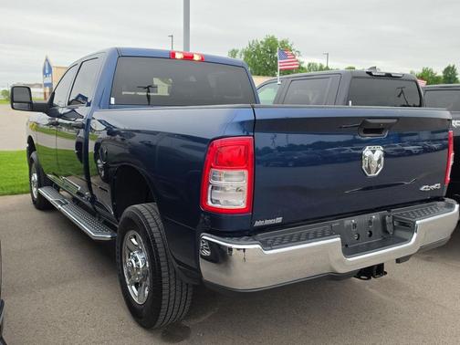 Patriot Blue Pearlcoat 2024 RAM 2500 Tradesman Crew Cab 4x4 6'4' Box