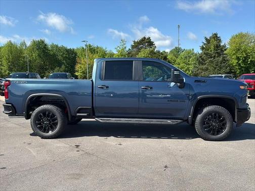 2025 Chevrolet Silverado 2500 Custom