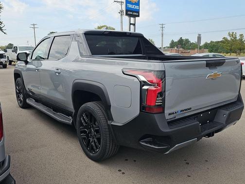 2026 Chevrolet Silverado EV LT