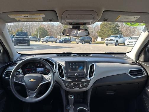 2018 Chevrolet Equinox LS