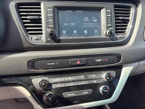 2019 Kia Sedona LX