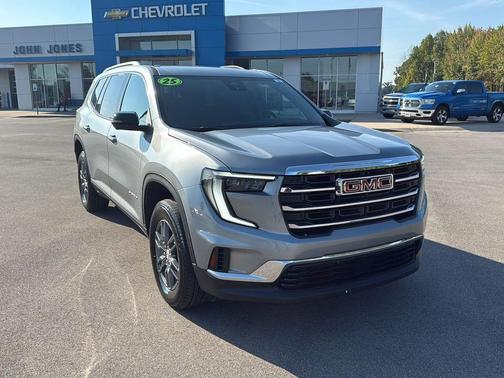 2025 GMC Acadia FWD Elevation