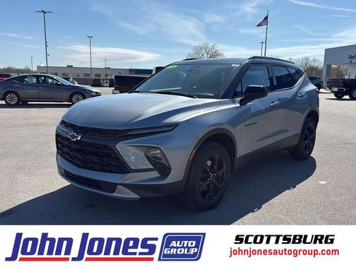 Sterling Gray Metallic 2023 Chevrolet Blazer 2LT